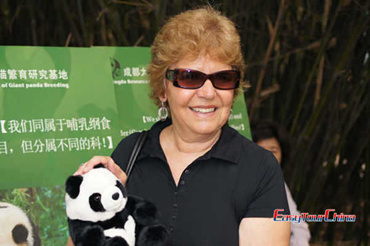 Chengdu Panda Tour With Leshan