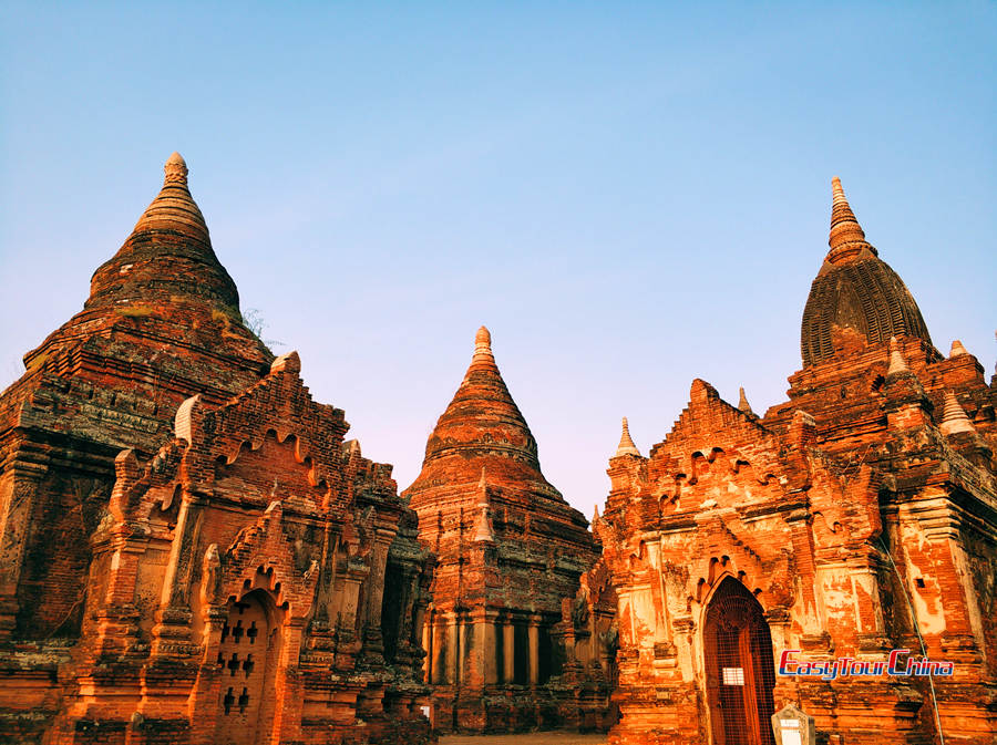 Myanmar Highlights tour with Bagan Temple