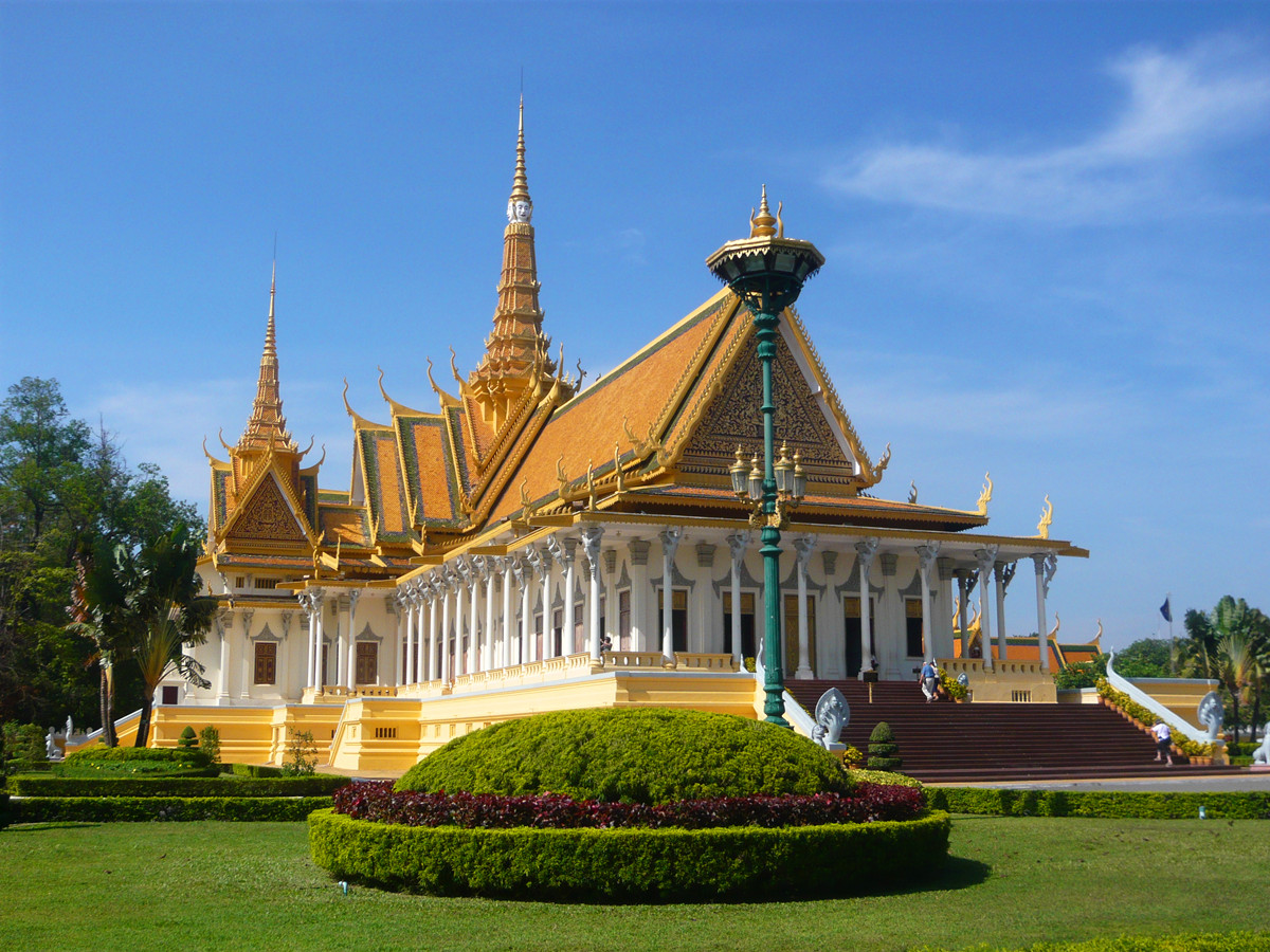 palace cambodia royal architecture china