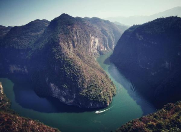 Small Three Gorges of Yangtze River in China