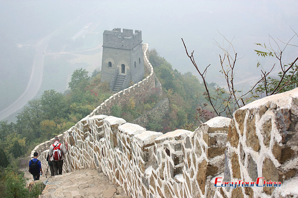 Hike The Great Wall at Huangyaguan section
