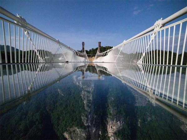 Zhangjiajie Glass Bridge view